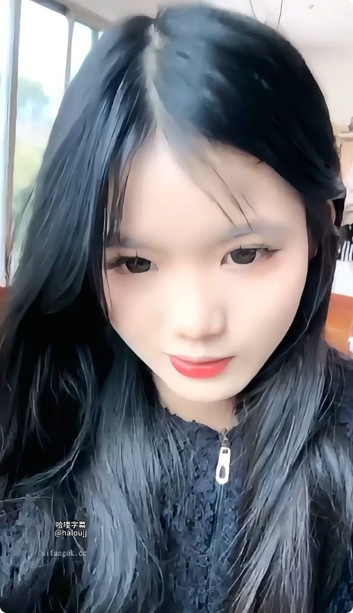 教室里老师好紧H男男般男女モニタリングAV